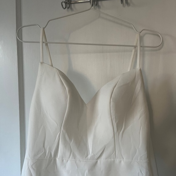 Markarian-Inspired Wedding Dress w/ Removable Train - Picture 6 of 10